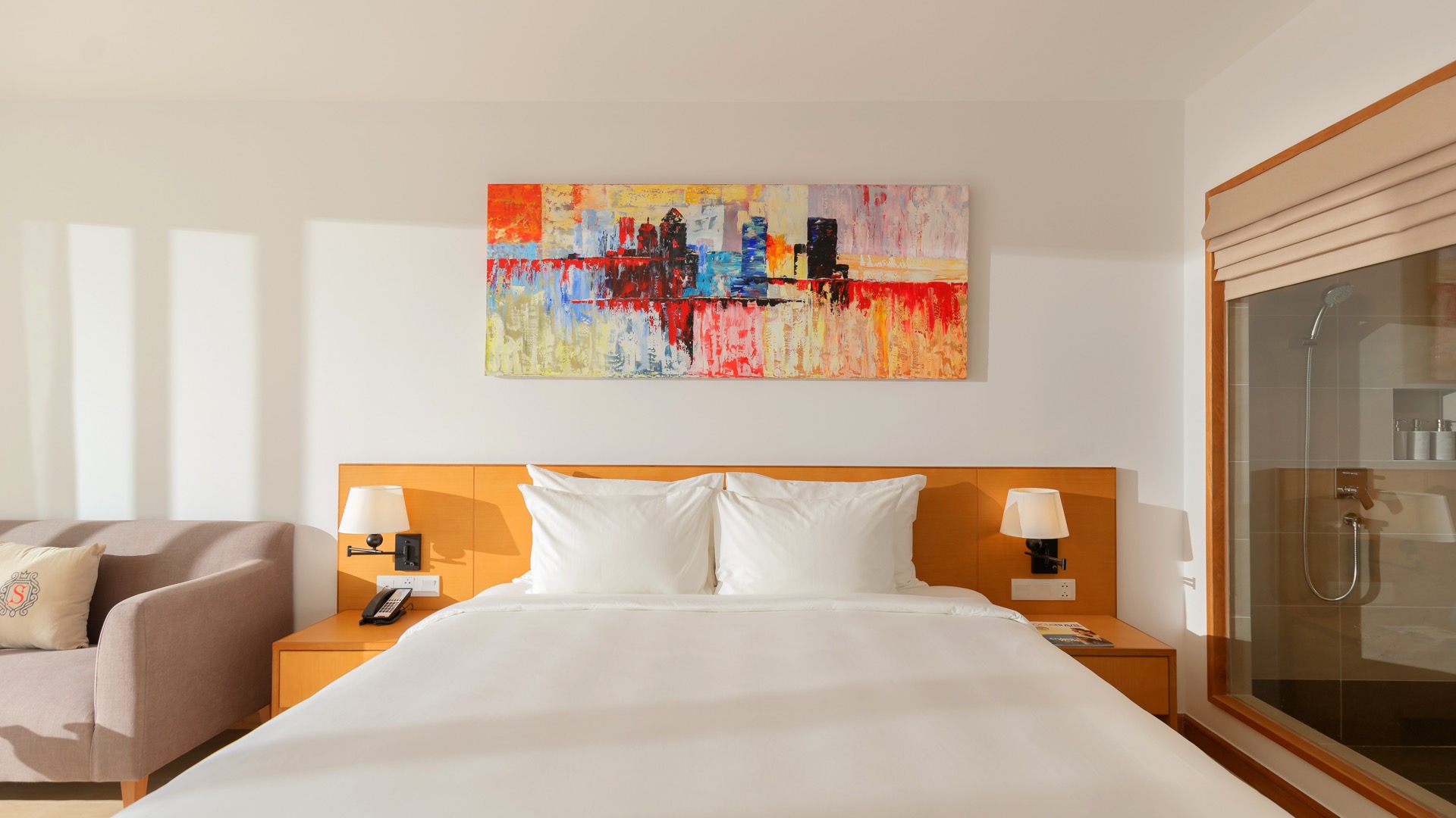 SNR_Main_Premier Deluxe_5