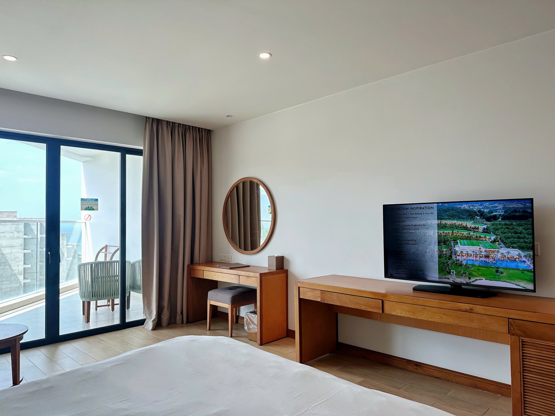 z6855774962602_db6afad9b898216aea77fc38180133af